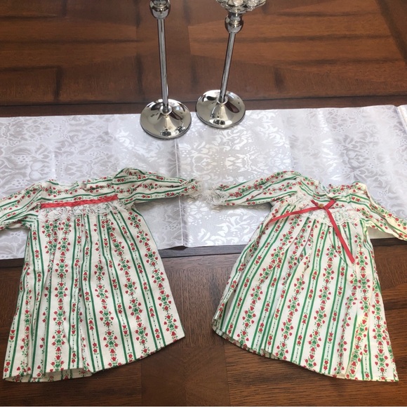 2 Xmas nightgown - Picture 1 of 6